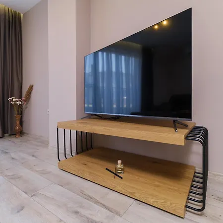 Ldv 13 Free Private Parking Apartment *