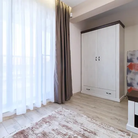Ldv 13 Free Private Parking Apartment