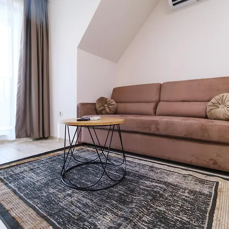 Ldv 13 Free Private Parking Apartment