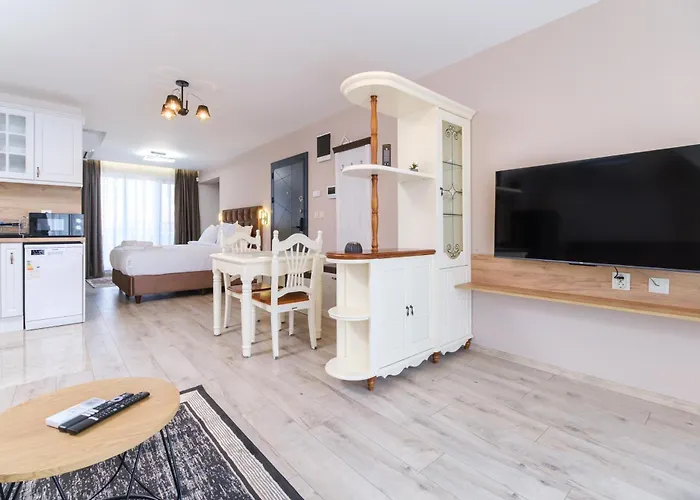 Ldv 13 Free Private Parking *